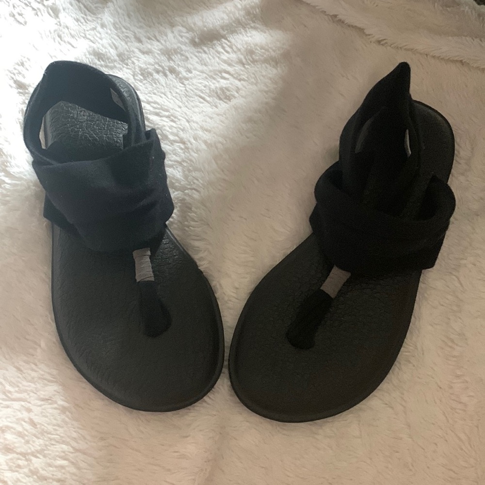 Sanuk Sandals